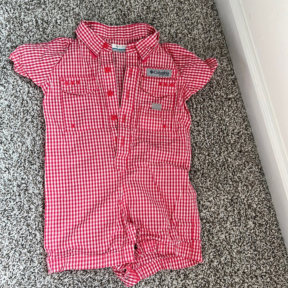 Your little one need a fish outfit.